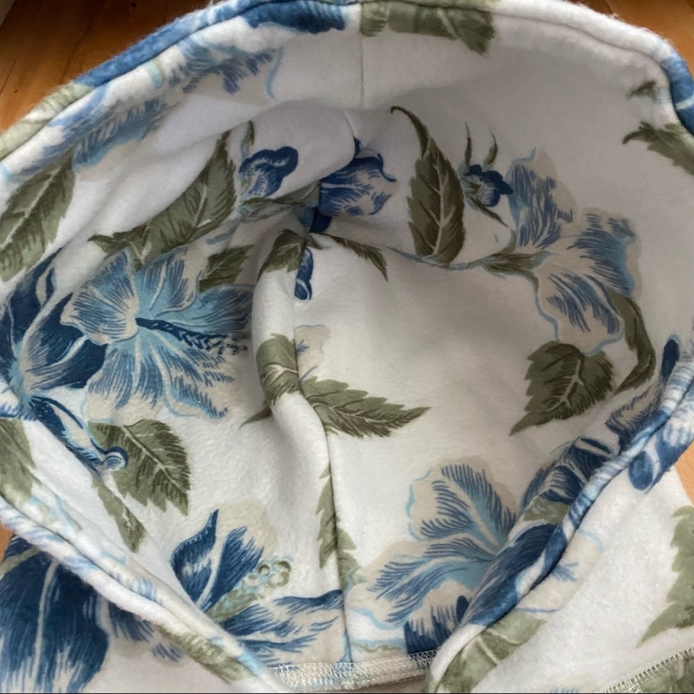 Faherty Sweatshirt - image 4